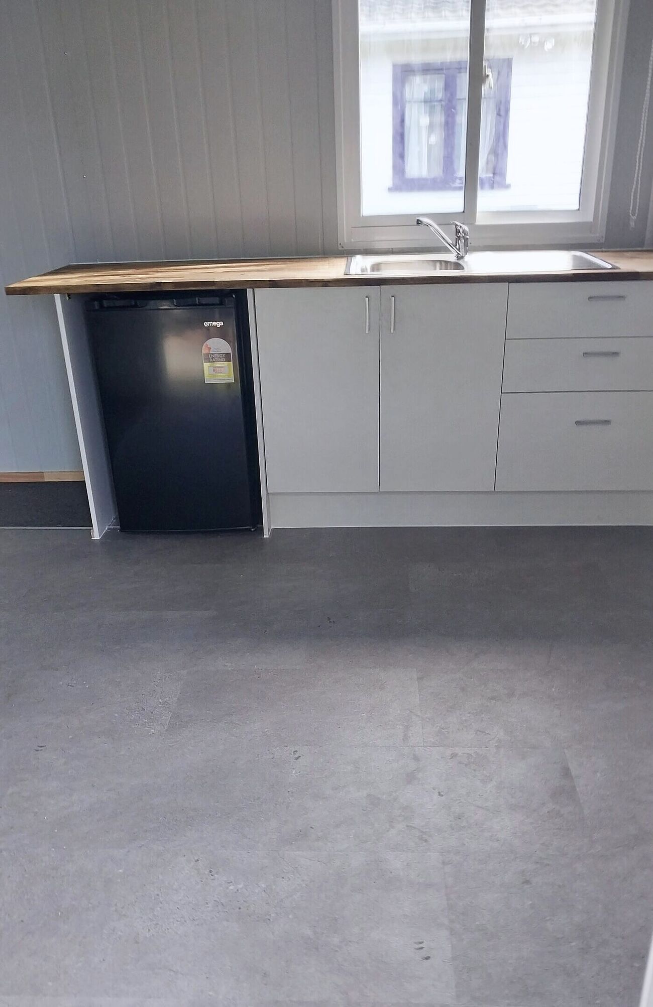 Fit-out — Simple Cabins workshop, Bell Block